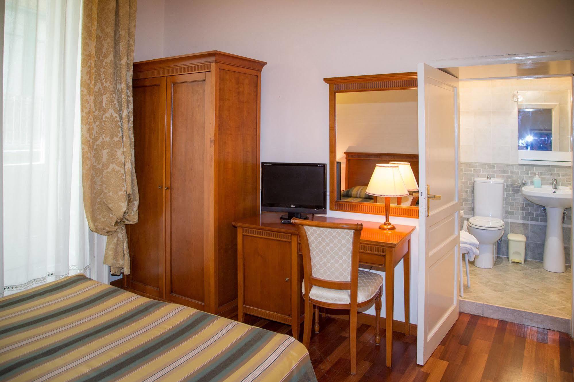Acropoli 3*